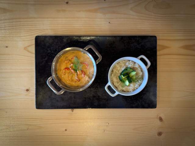 deux plats vue d'en haut en cocotte